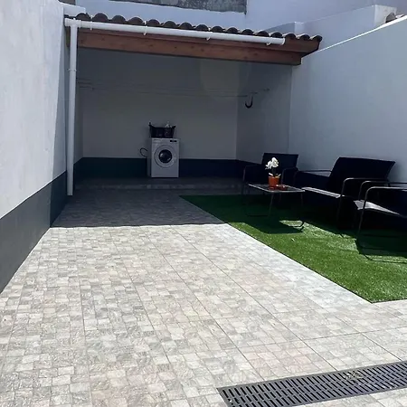 Amazing Blue House Vakantiehuis *