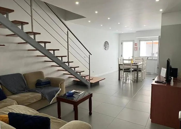 Amazing Blue House Vakantiehuis Ribeira Grande